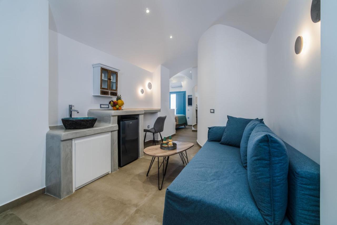 Aegean Blue Suites Pyrgos Kallistis ภายนอก รูปภาพ