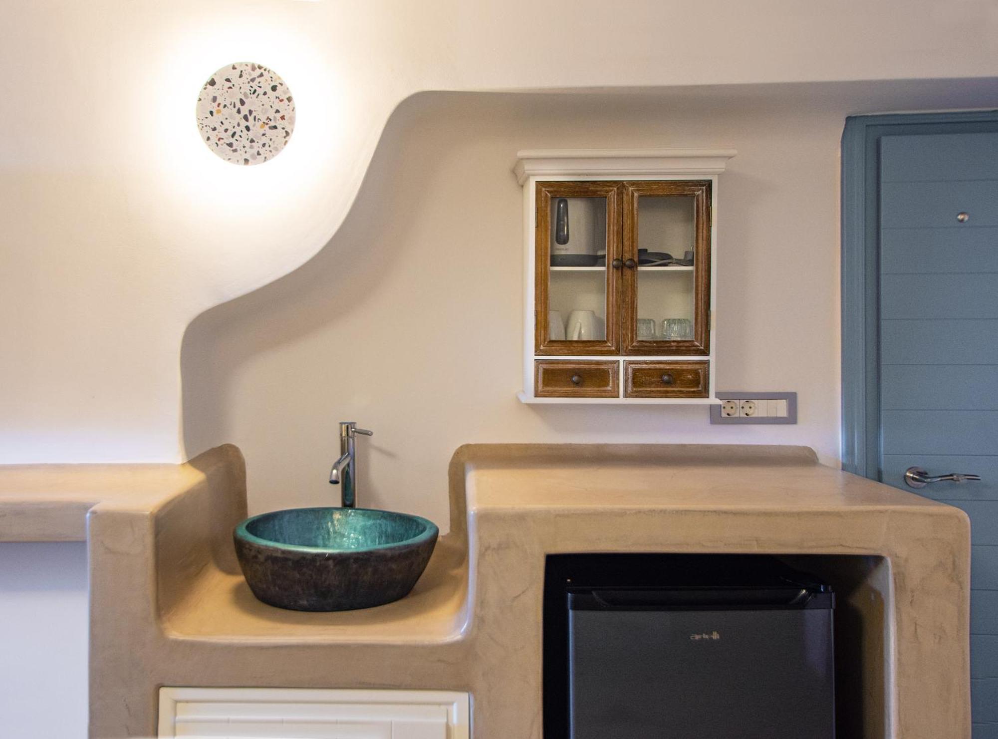 Aegean Blue Suites Pyrgos Kallistis ภายนอก รูปภาพ