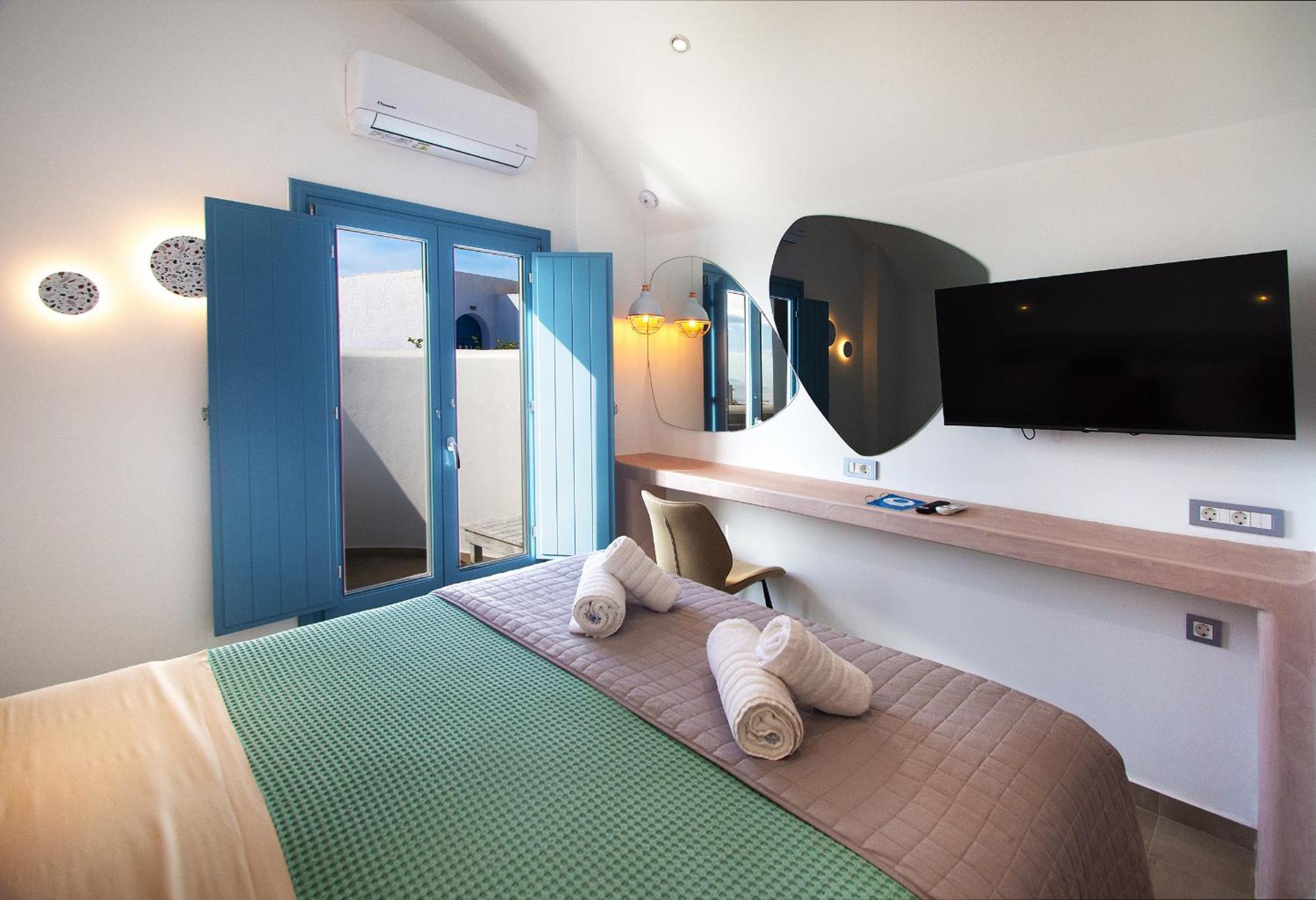 Aegean Blue Suites Pyrgos Kallistis ภายนอก รูปภาพ